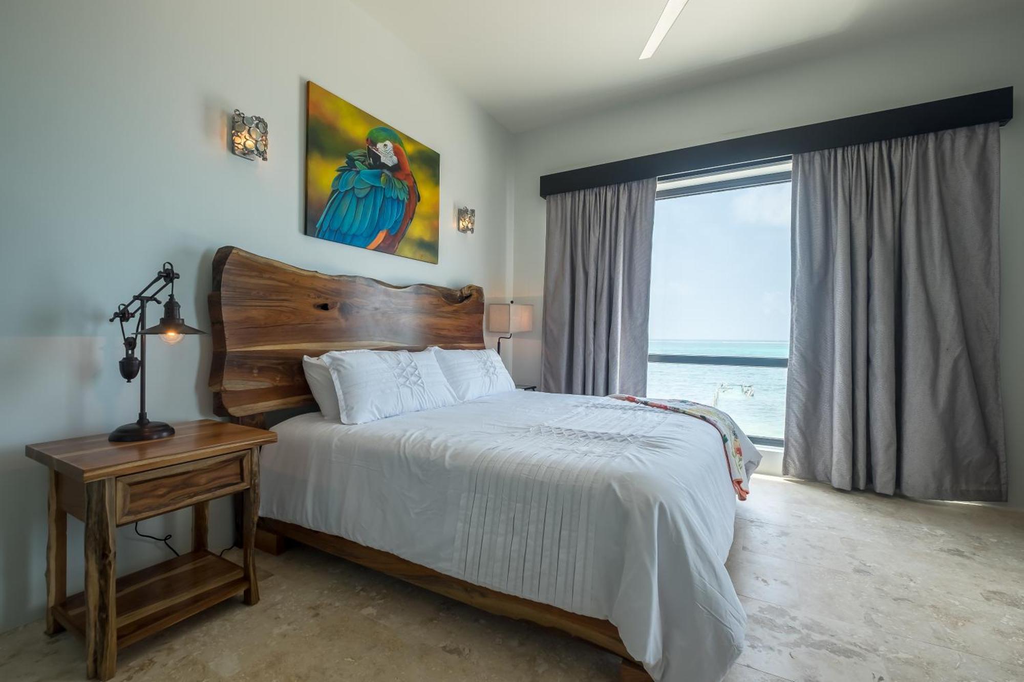 Diamante Beachfront Suites San Pedro  Exterior photo