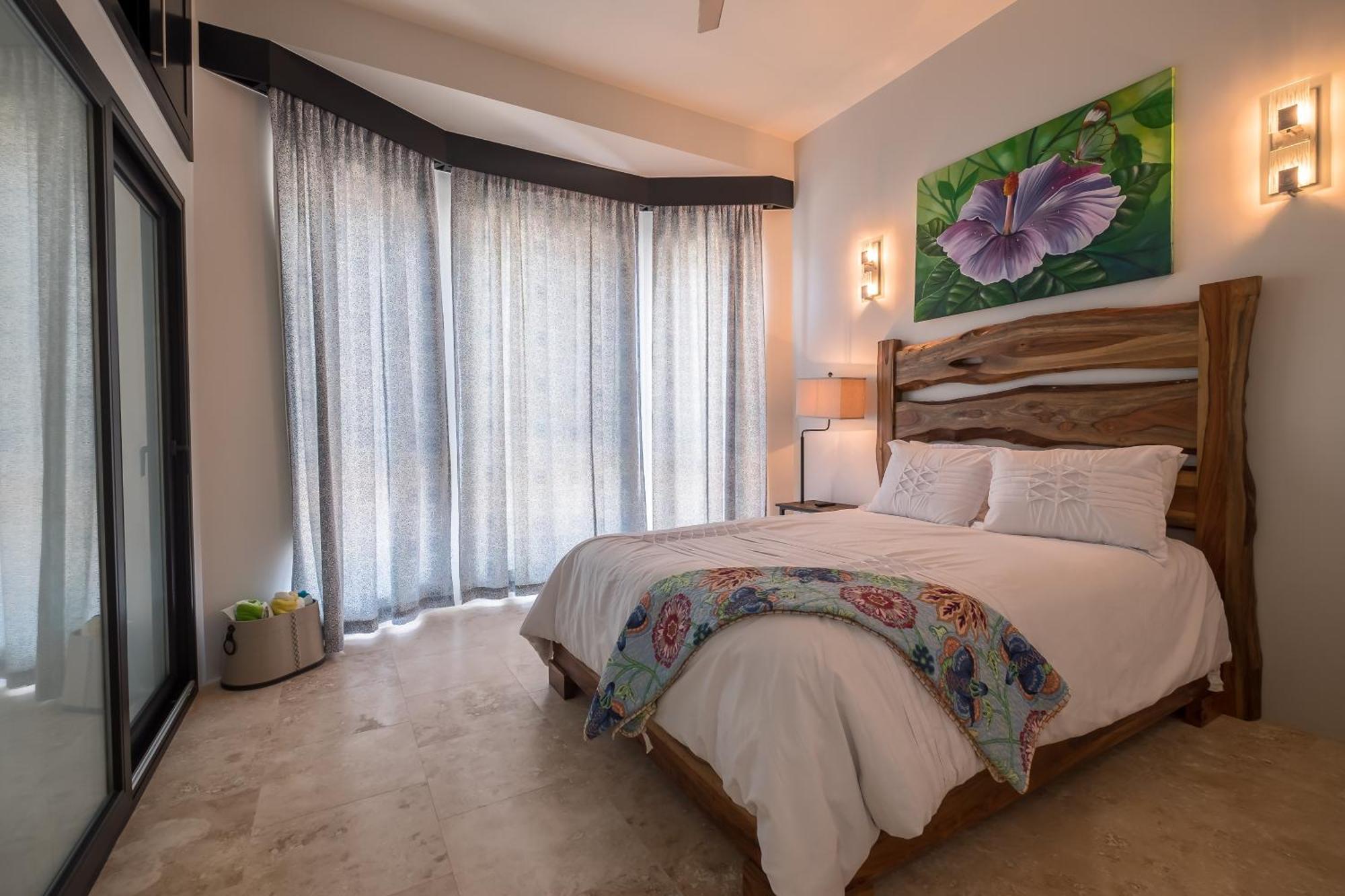 Diamante Beachfront Suites San Pedro  Exterior photo
