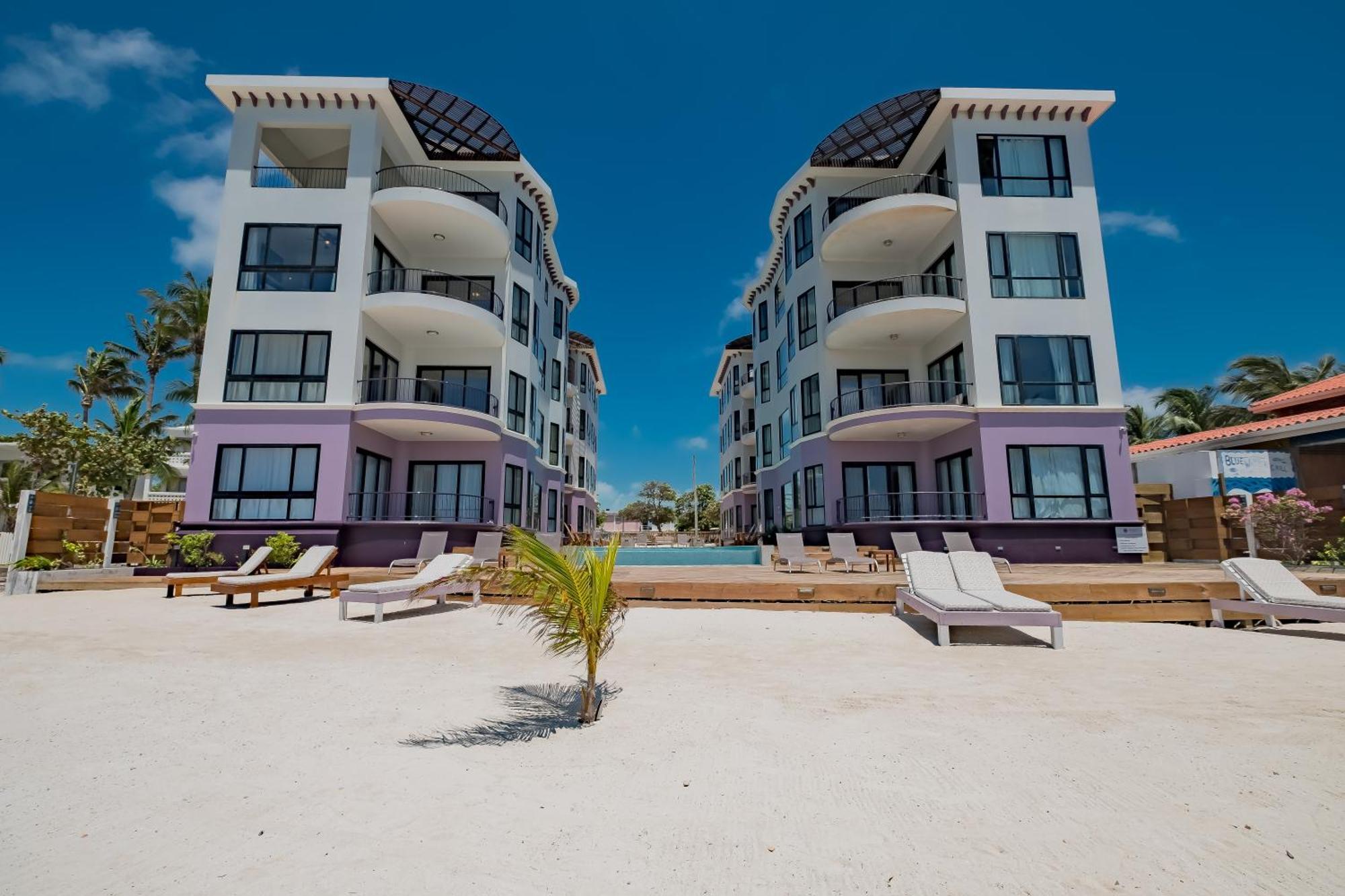 Diamante Beachfront Suites San Pedro  Exterior photo